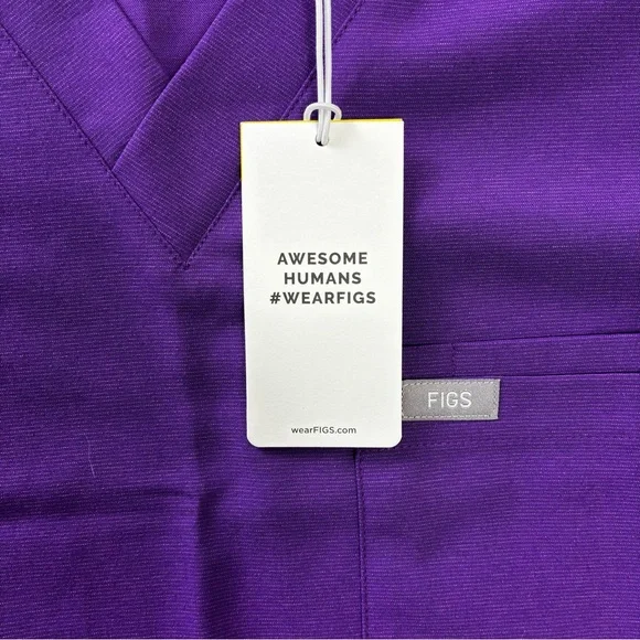 NWT Figs Leon Two Pocket Scrubs Top Mens Size Small Ultra Violet FM1500 - Picture 5 of 16